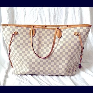 LOUIS VUITTON
Damier Azur Neverfull GM